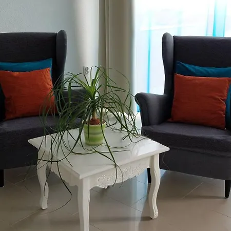 Neue In Okrug Gornji Und Meerblick Appartement