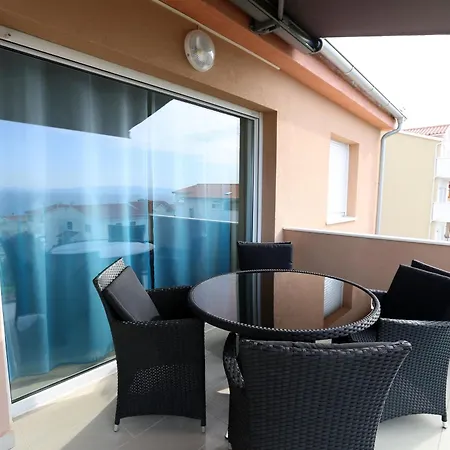 Neue In Okrug Gornji Und Meerblick Appartement *